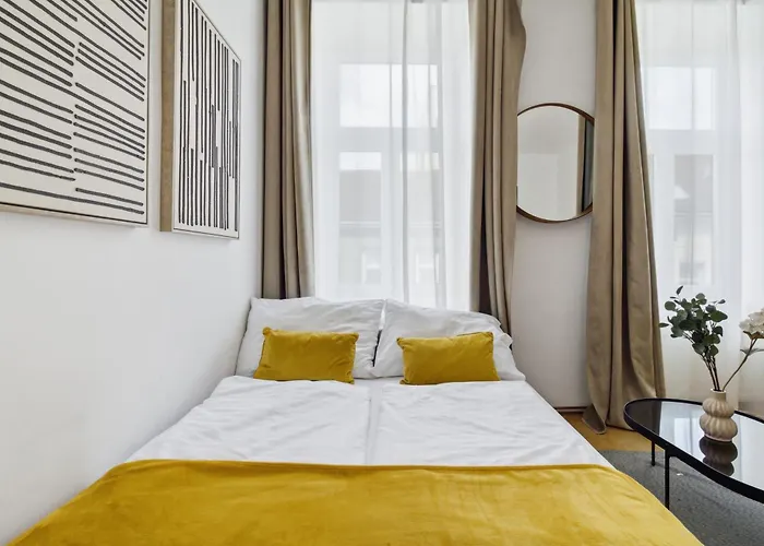 Apartamento Next To Schoenbrunn I 10 Min To U4 I Free Wifi *